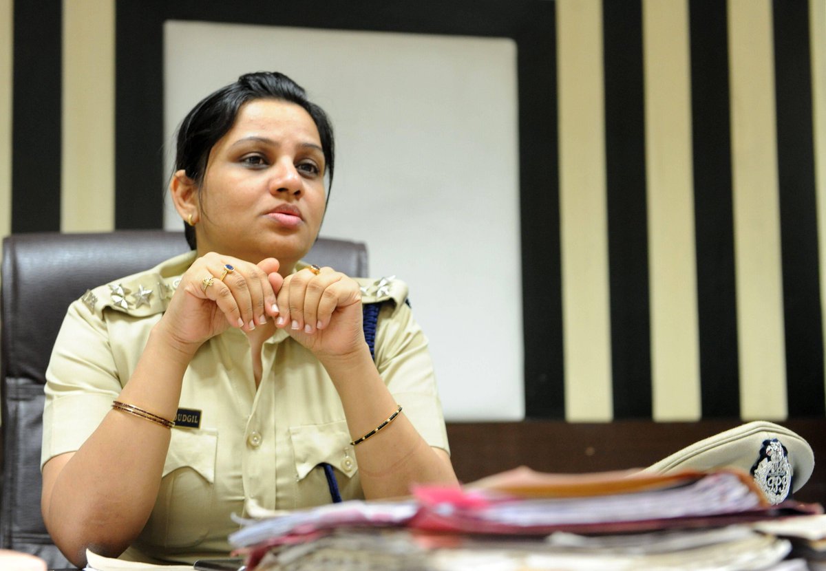 മാ​ന​ന​ഷ്​​ട​ക്കേ​സ്​ ന​ൽ​കു​മെ​ന്ന് മു​ൻ ജ​യി​ൽ ഡി.​ജി.​പി : മാപ്പ​ു പറയില്ലെന്ന്​ രൂപ മോഡ്​ഗിൽ 